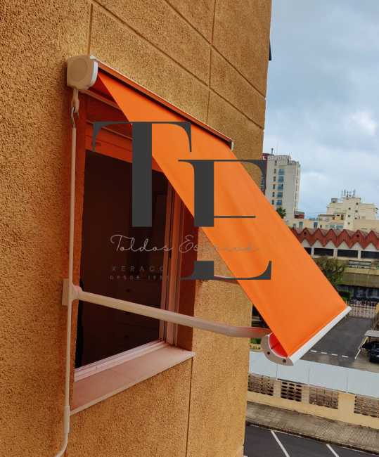 Toldo punto recto